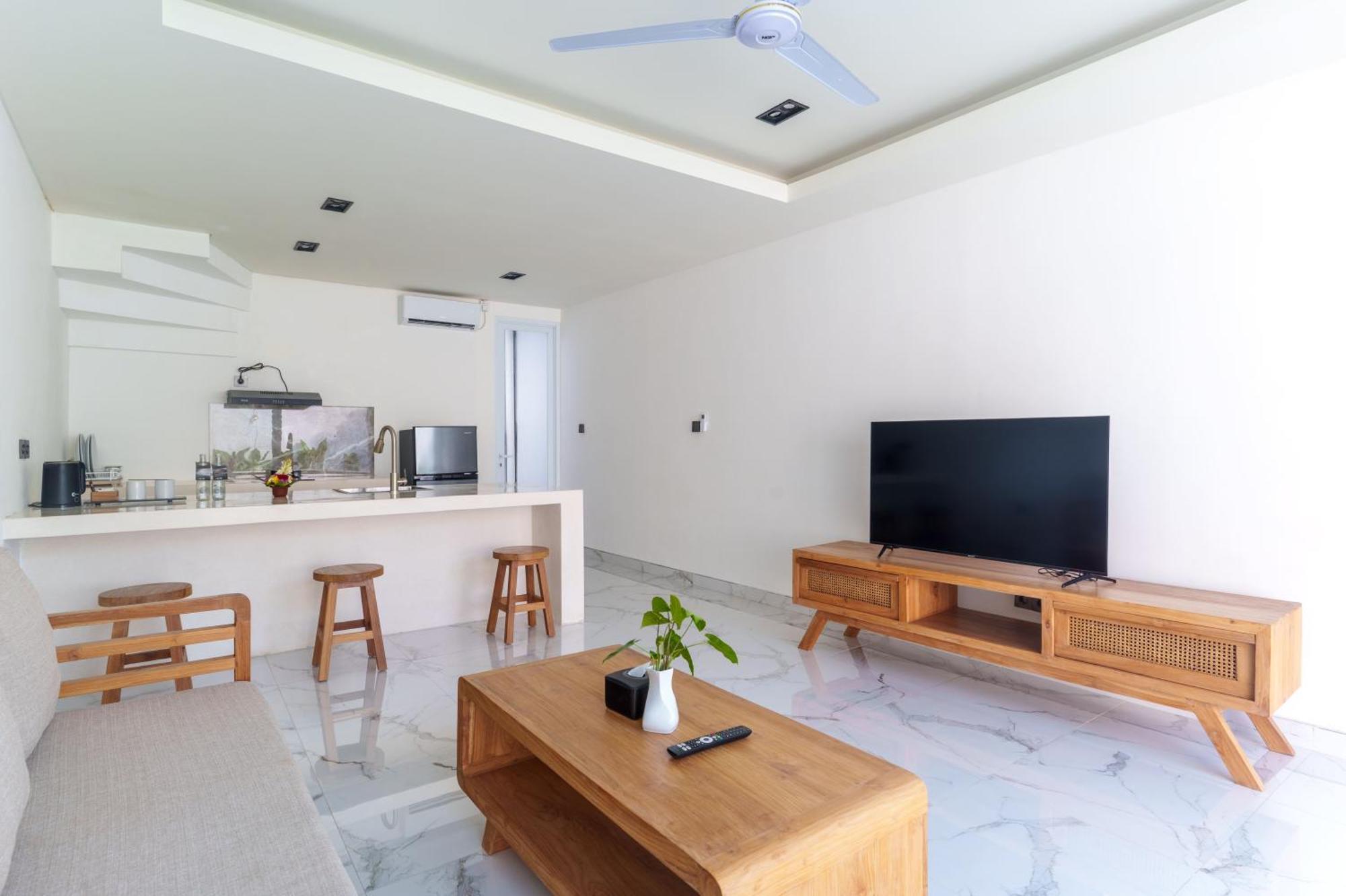 เดอะ แคปิตัล โฮเต็ล แอนด์ รีสอร์ต ซมินญะก์ Hotel เซมินยัค ภายนอก รูปภาพ